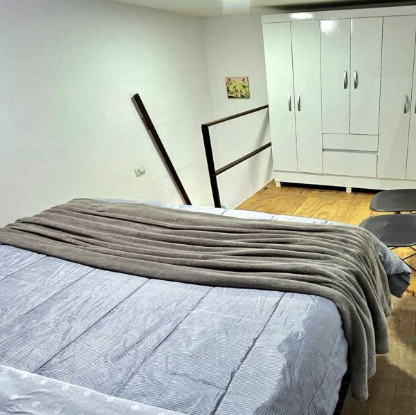 Imagem 2 da galeria do anúncio: TUDO INCLUSO Kitnet Mobiliada