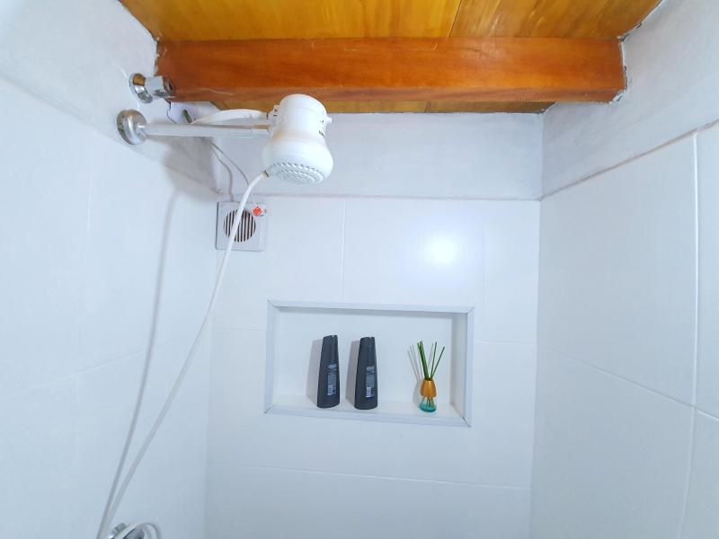 Imagem 7 da galeria do anúncio: TUDO INCLUSO Kitnet Mobiliada