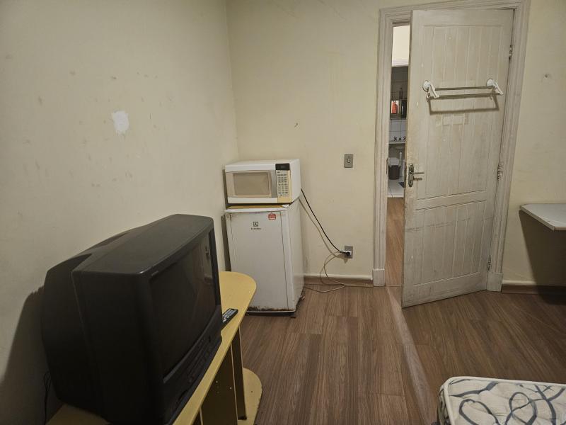 Imagem 2 da galeria do anúncio: Quarto ind. metro Santana