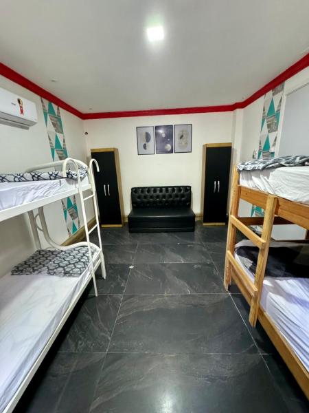 Imagem 11 da galeria do anúncio: Quarto Compartilhado no Centro de Balneário Camboriú