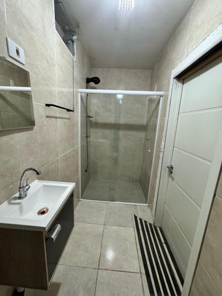 Imagem 2 da galeria do anúncio: Quarto Compartilhado no Centro de Balneário Camboriú