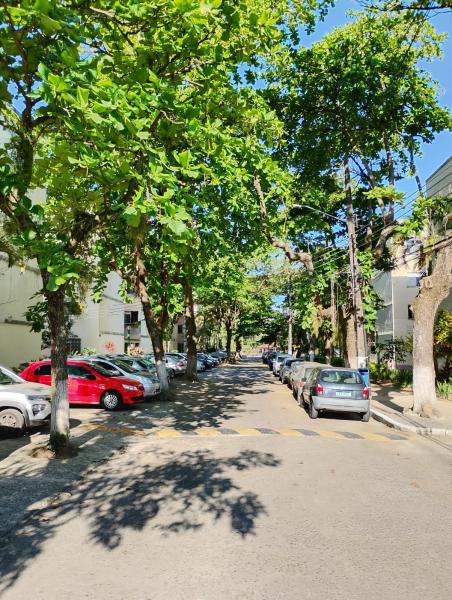 Imagem 2 da galeria do anúncio: apartamento tranquilo e acolhedor proximo ao Projac