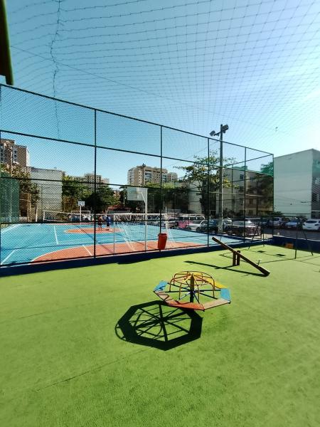 Imagem 1 da galeria do anúncio: apartamento tranquilo e acolhedor proximo ao Projac