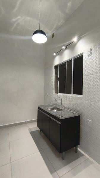 Imagem 10 da galeria do anúncio: ALUGA-SE CASA DE FUNDOS – GUARÁ (CAMPINAS)