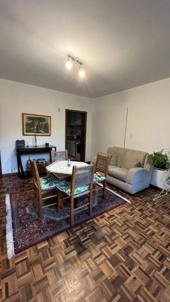 Imagem 5 da galeria do anúncio: QUARTO NO ÁGUA VERDE - CURITIBA/PR