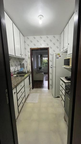 Imagem 7 da galeria do anúncio: QUARTO NO ÁGUA VERDE - CURITIBA/PR