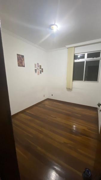 Imagem 4 da galeria do anúncio: República feminina