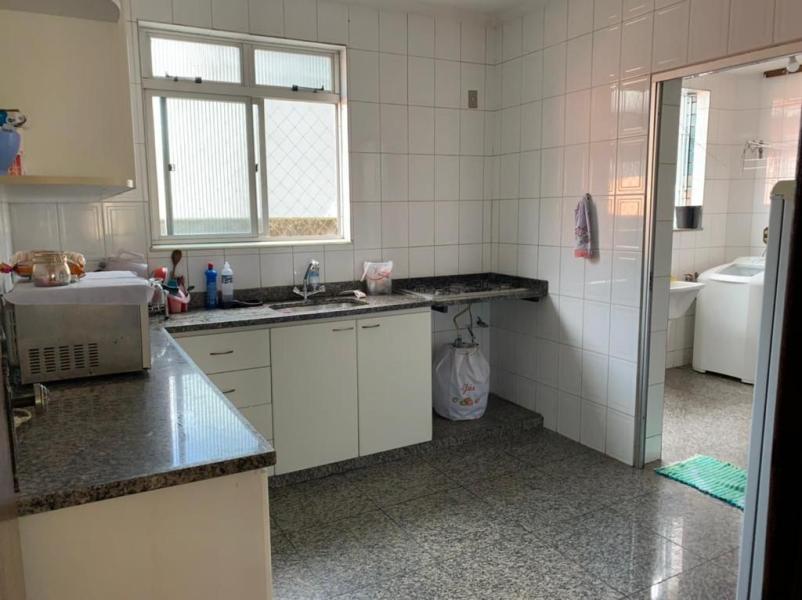 Imagem 3 da galeria do anúncio: República feminina