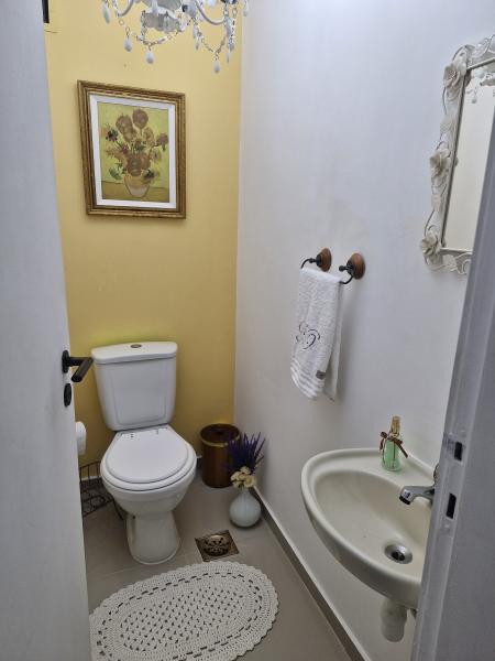 Imagem 7 da galeria do anúncio: QUARTO/MULHER/BARRA BALI/TRABALHE FORA/SEM CAUÇÃO