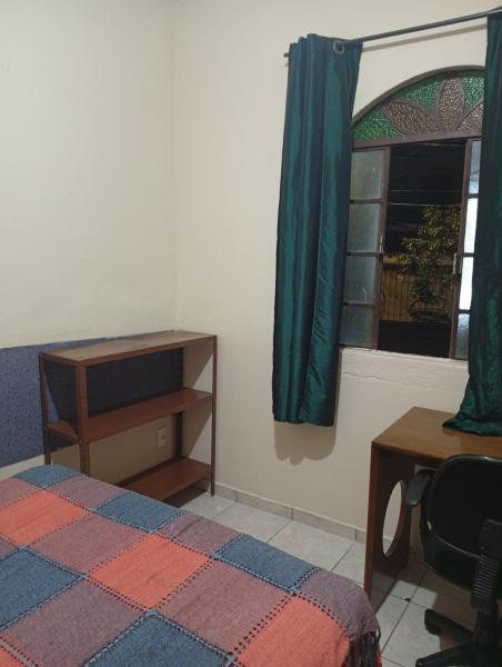Imagem 4 da galeria do anúncio: Quarto individual mobiliado para rapaz sem preconceito.