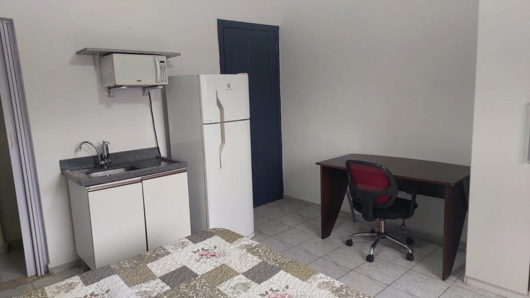 Imagem 6 da galeria do anúncio: Suíte individual com sacada na Chácara Santo Antônio