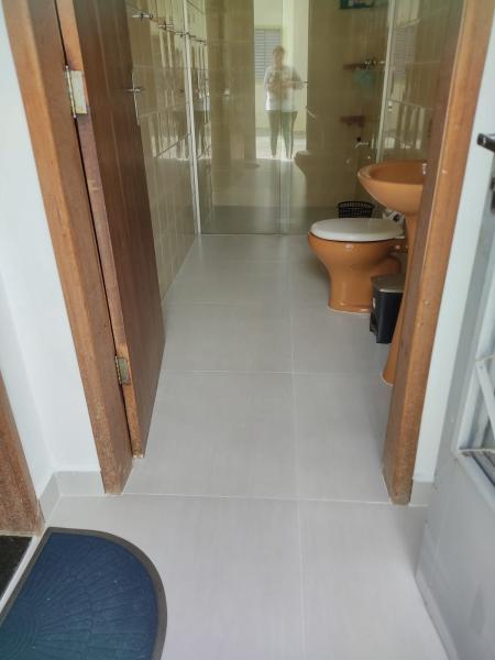 Imagem 3 da galeria do anúncio: quarto para estudantes e ou  profissionais com referência.