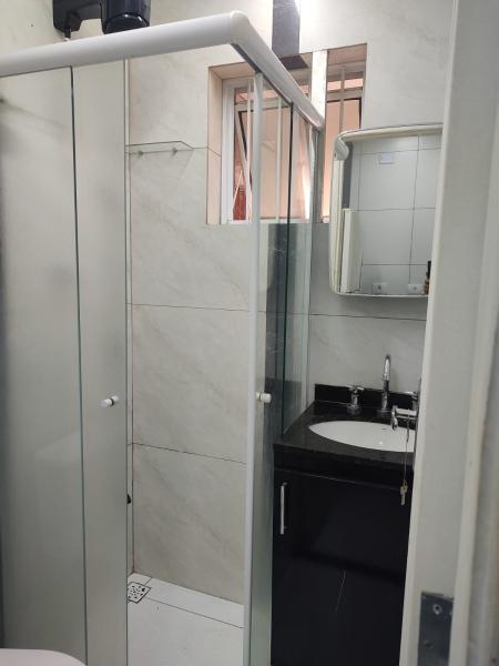 Imagem 7 da galeria do anúncio: Quarto mobiliadas  com WC