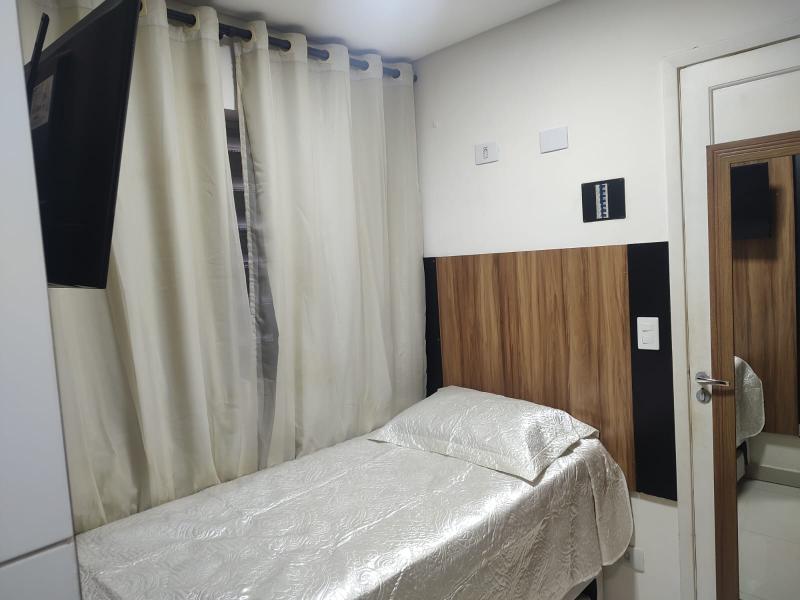 Imagem 2 da galeria do anúncio: Quarto mobiliadas  com WC