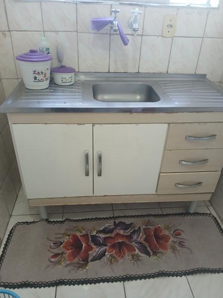 Imagem 8 da galeria do anúncio: república para moças, com garagem