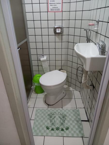 Imagem 8 da galeria do anúncio: Quarto Suite mulheres Boa Viagem