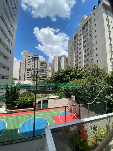 Imagem 15 da galeria do anúncio: Aluguel de Quarto Amplo em Lourdes, Belo Horizonte