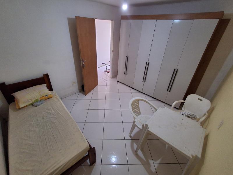 Imagem 3 da galeria do anúncio: Quarto INDIVIDUAL FEMININO mobiliado