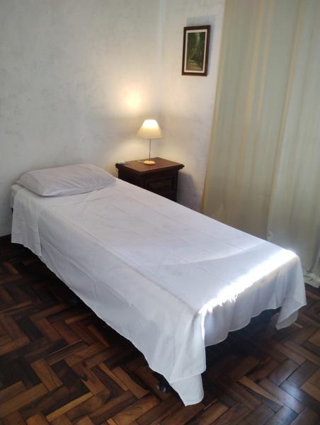 Imagem 2 da galeria do anúncio: ALUGO QUARTO INDIVIDUAL MASCULINO