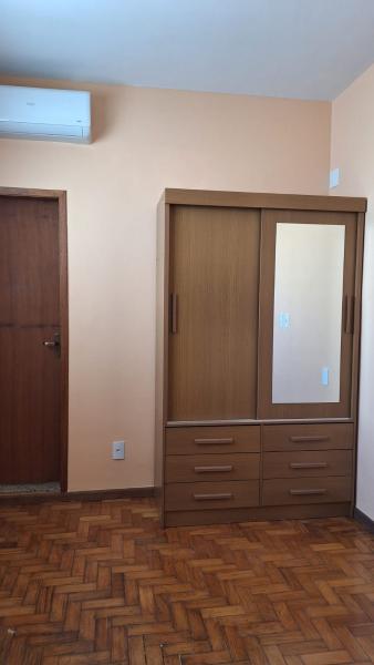 Imagem 4 da galeria do anúncio: Suite e Quarto Mobiliados MARÇO.26 Jd.Botânico prox.Lagoa RJ