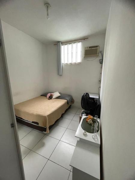 Imagem 3 da galeria do anúncio: Quarto em casa de vila na coracao da tijuca