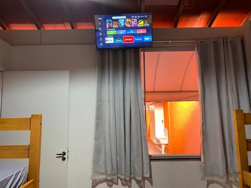 Imagem 9 da galeria do anúncio: Edicula para 4 pessoas l LEIA A DESCRIÇÃO