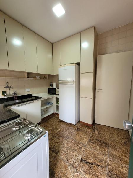 Imagem 8 da galeria do anúncio: Studio lindo e  mobiliado em casa compartilhada