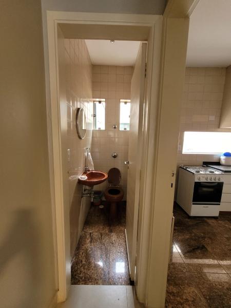 Imagem 5 da galeria do anúncio: Studio lindo e  mobiliado em casa compartilhada