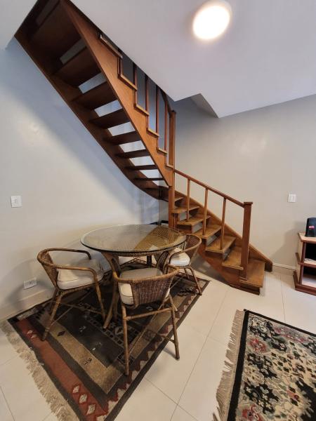 Imagem 2 da galeria do anúncio: Studio lindo e  mobiliado em casa compartilhada