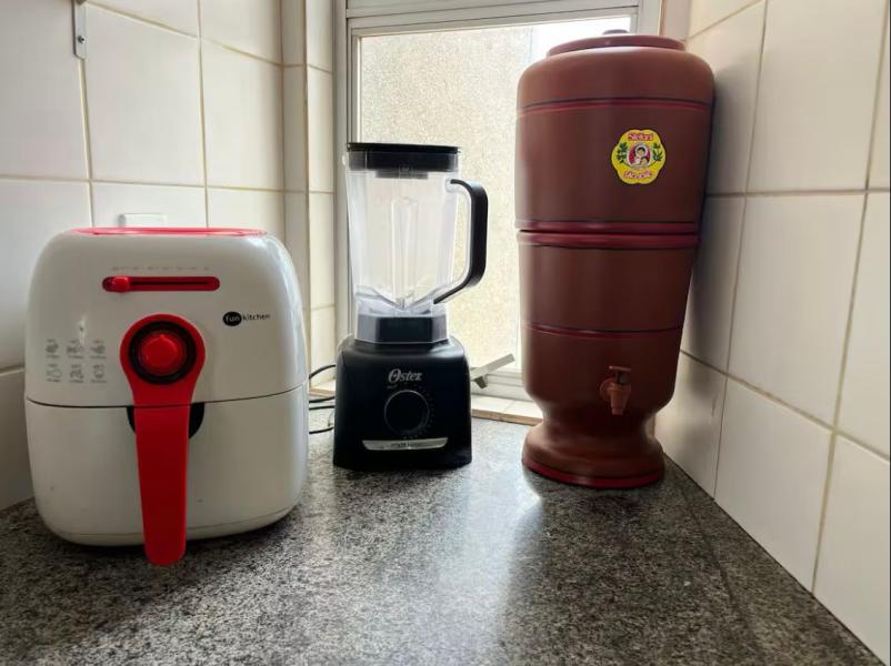 Imagem 18 da galeria do anúncio: Quarto amplo-banheiro privado-Apto arejado