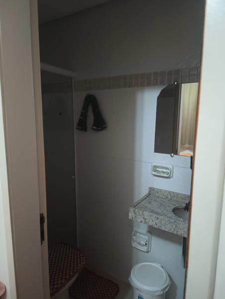 Imagem 2 da galeria do anúncio: Quartos Para estudantes e quem trabalha.