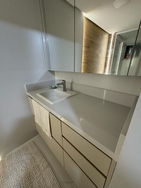 Imagem 8 da galeria do anúncio: suíte em frente ao mar