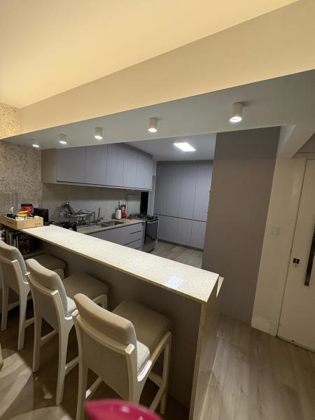 Imagem 3 da galeria do anúncio: suíte em frente ao mar