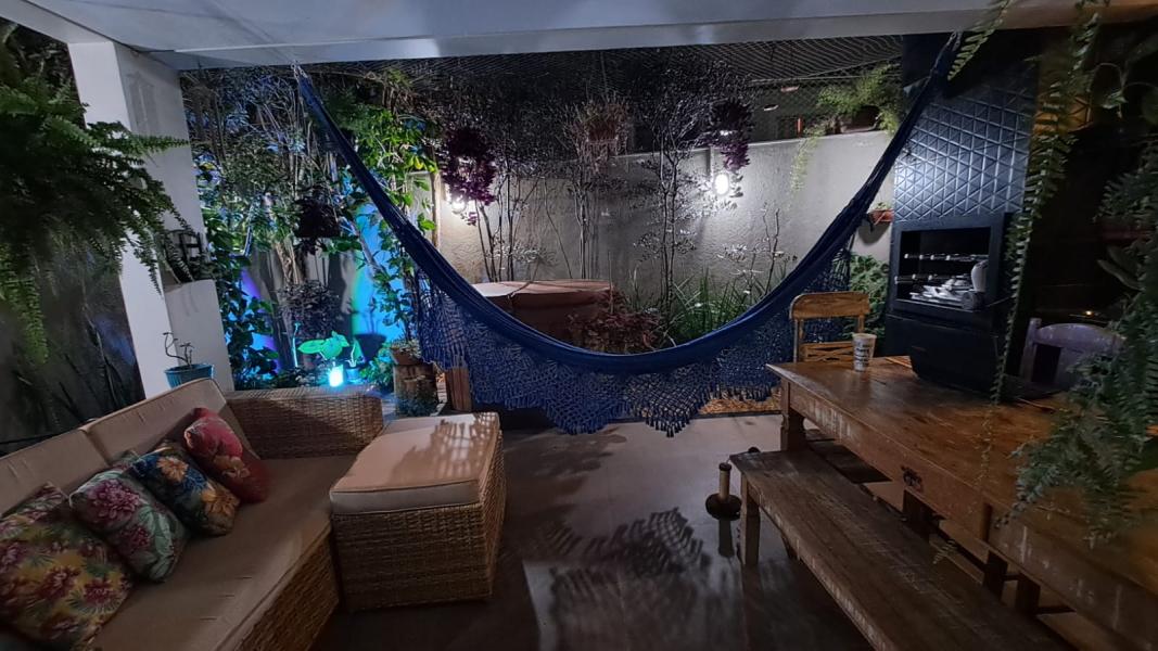 Imagem 19 da galeria do anúncio: 2 Quartos femininos com garagem – Conforto & Estilo