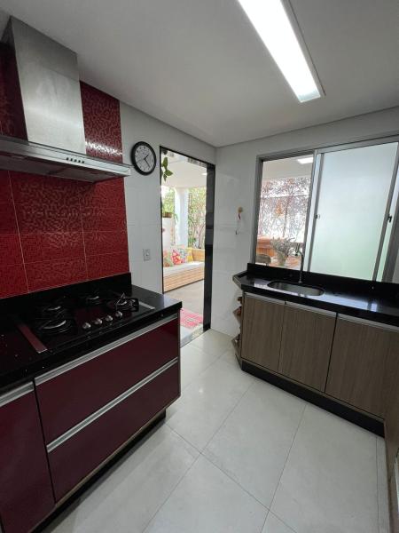 Imagem 15 da galeria do anúncio: 2 Quartos femininos com garagem – Conforto & Estilo