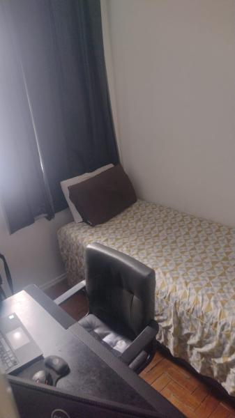 Imagem 3 da galeria do anúncio: Alugo quarto Santa Tereza