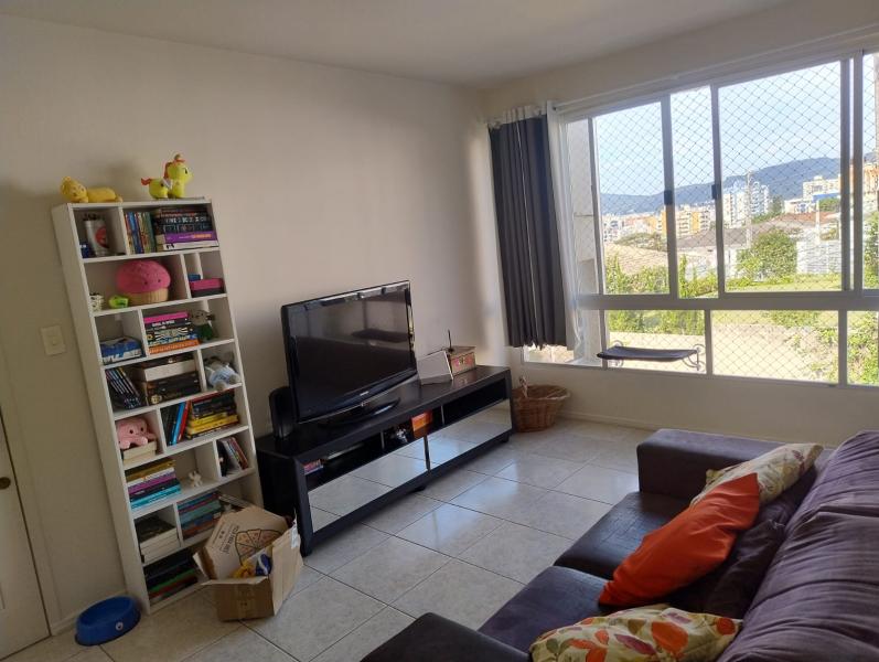 Imagem 1 da galeria do anúncio: Quarto na Trindade em Apto grande