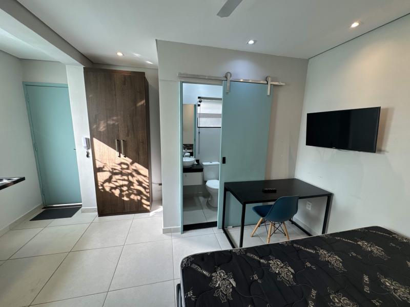 Imagem 4 da galeria do anúncio: STUDIO Mobiliado chácara Sto Antonio / Granja Julieta