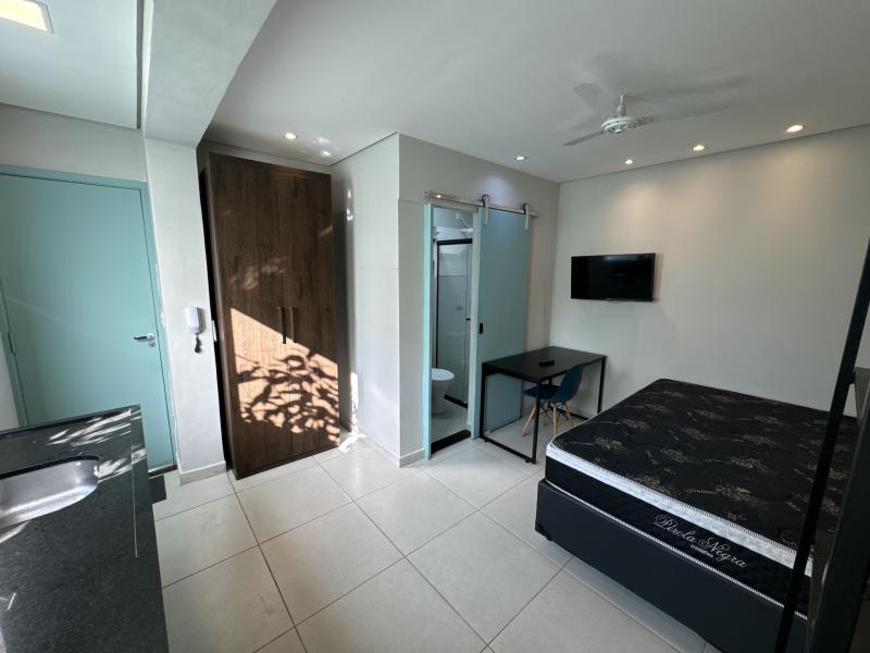 Imagem 1 da galeria do anúncio: STUDIO Mobiliado chácara Sto Antonio / Granja Julieta