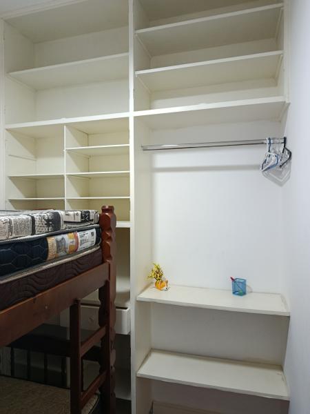 Imagem 2 da galeria do anúncio: quarto em Ótima localização, central, a uma quadra da Praia