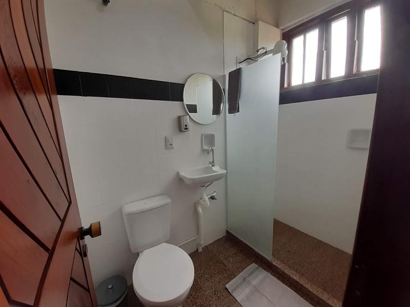 Imagem 15 da galeria do anúncio: KITNET Privativa Prox UFBA Ondina