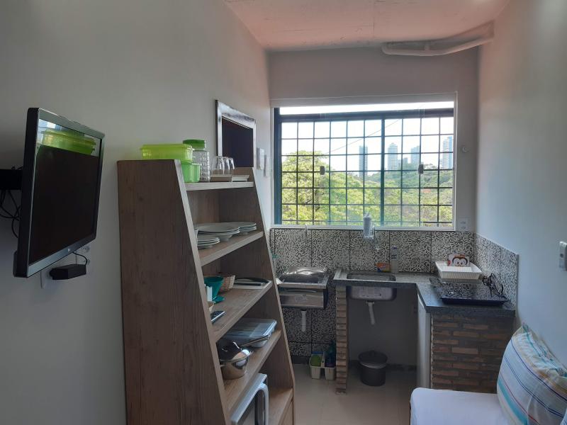 Imagem 2 da galeria do anúncio: KITNET Privativa Prox UFBA Ondina