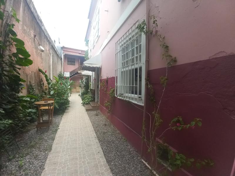 Imagem 5 da galeria do anúncio: Alugo excelente quarto em casa aconchegante e espaçosa!