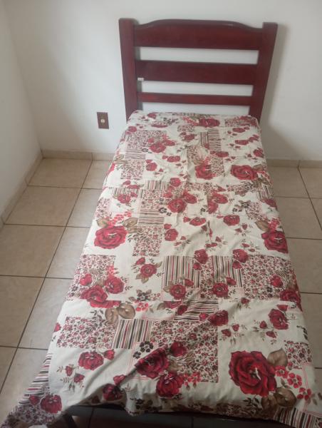 Imagem 1 da galeria do anúncio: Quarto disponível em casa no Jardim Palmeiras