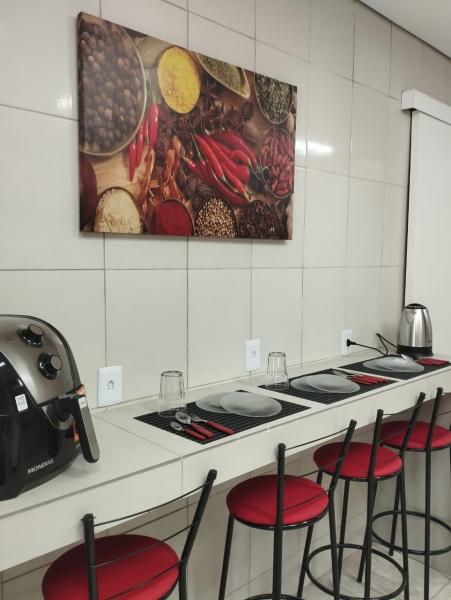 Imagem 10 da galeria do anúncio: Quarto individual mobiliado no Moinhos de vento