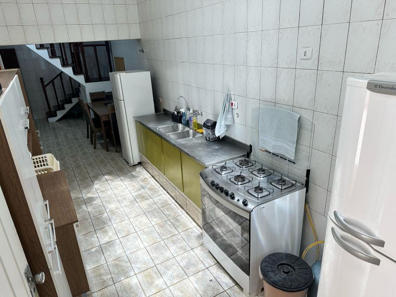 Imagem 4 da galeria do anúncio: Suíte Mobiliada na Vila Mariana perto do metrô St. Cruz