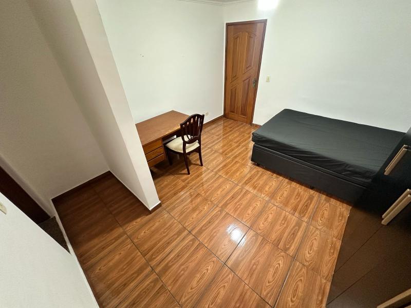 Imagem 15 da galeria do anúncio: Suíte Grade e bem Aconchegante mobiliada perto do metrô