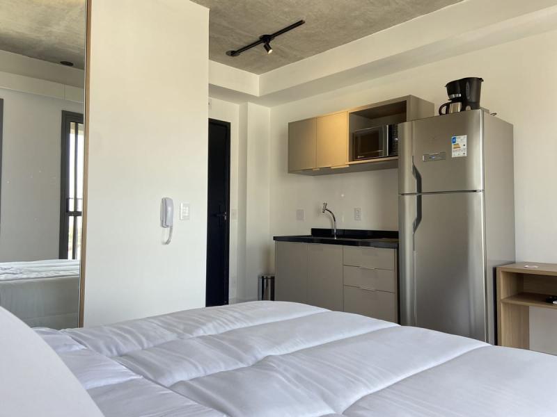 Imagem 4 da galeria do anúncio: Apartamento com 1 Quarto para alugar, 25m² - Indianópolis