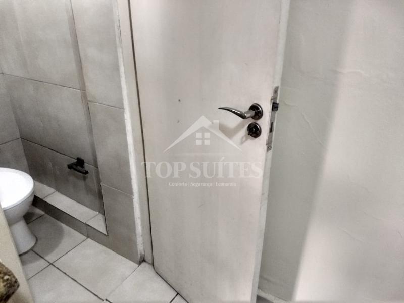 Imagem 1 da galeria do anúncio: ALCANTARA 12 - SUITE INDIVIDUAL MOBILIADA