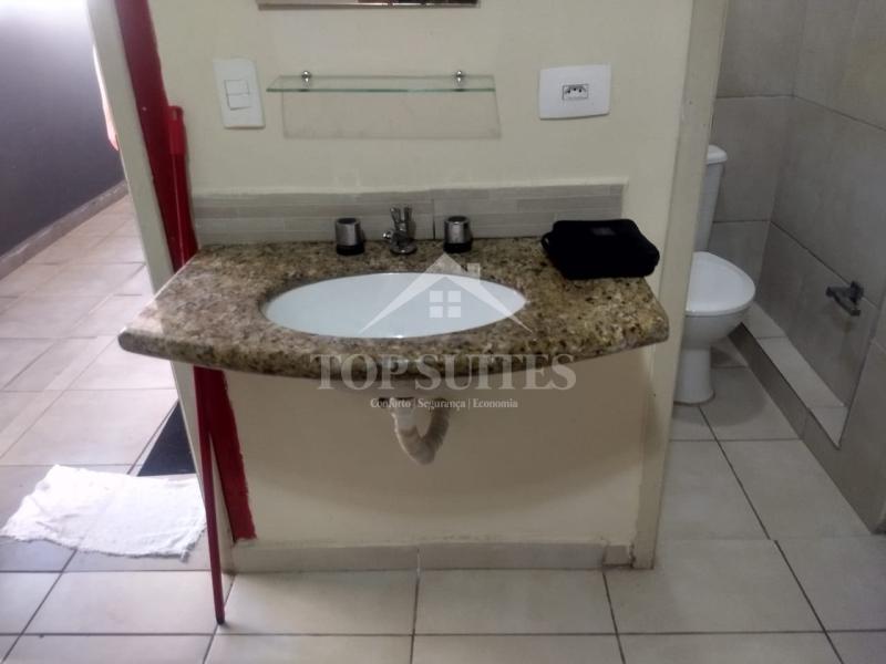 Imagem 7 da galeria do anúncio: ALCANTARA 12 - SUITE INDIVIDUAL MOBILIADA